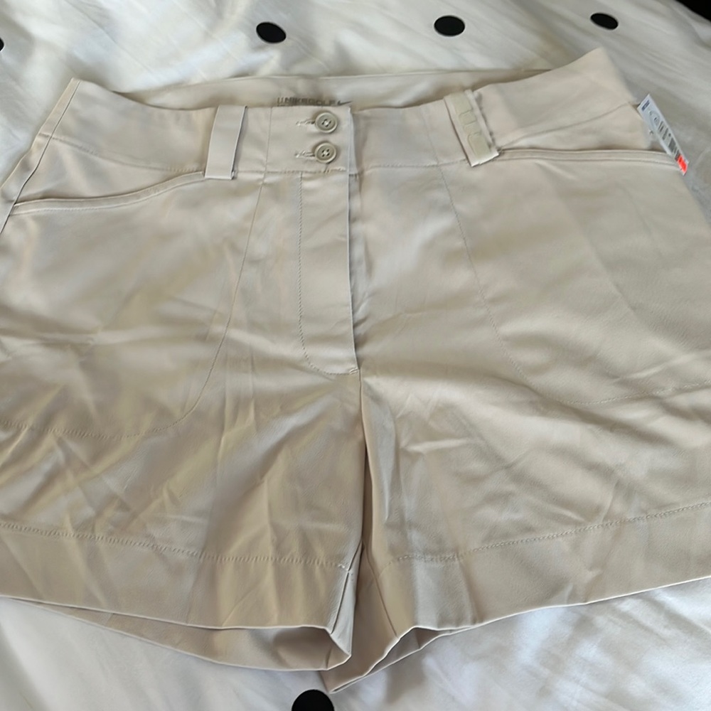 Nike golf shorts nwt stretchy material